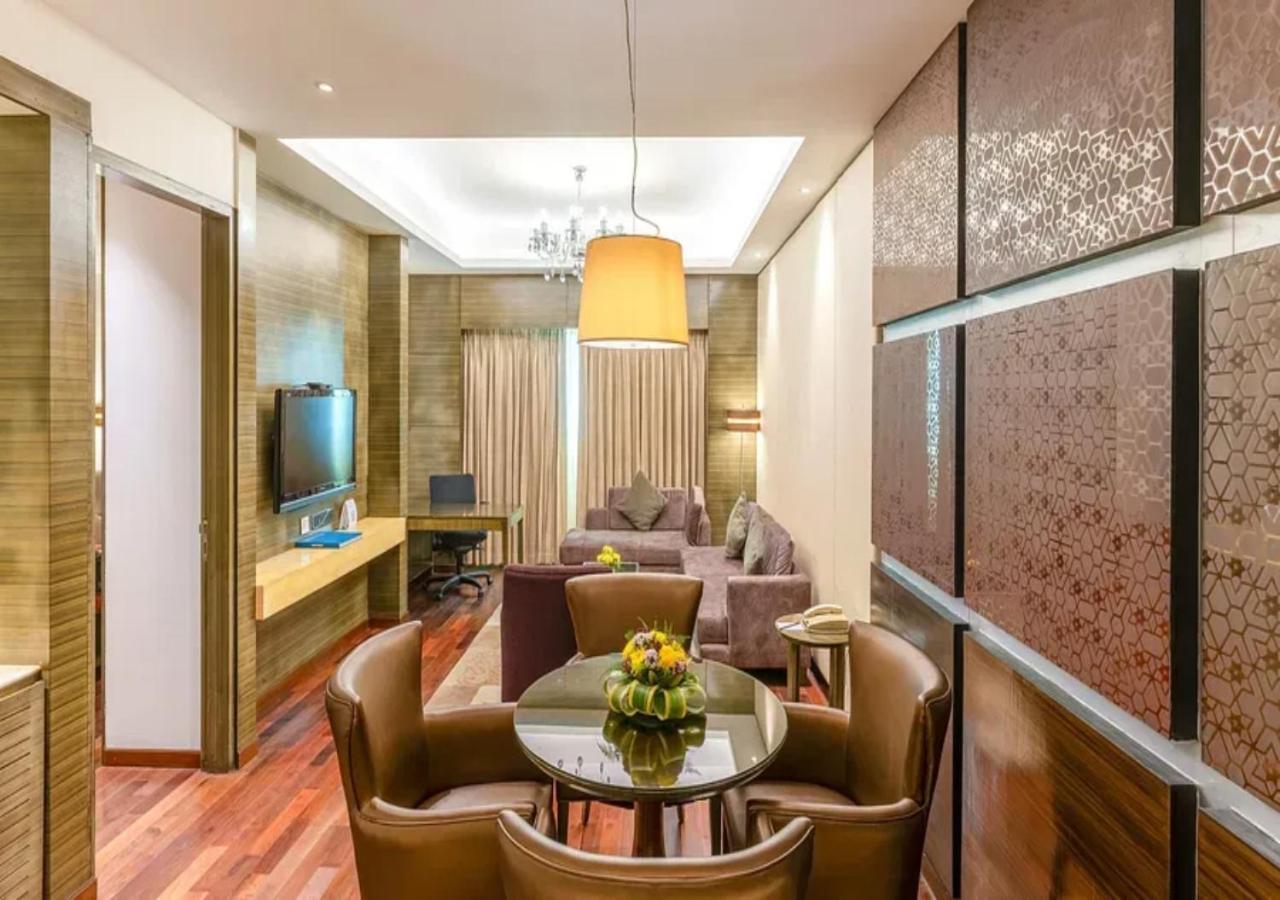 Hotel O Cean Suites Near Igi Airport New Delhi Luaran gambar
