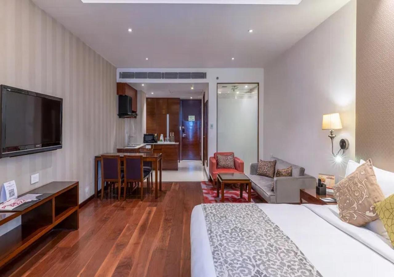 Hotel O Cean Suites Near Igi Airport New Delhi Luaran gambar